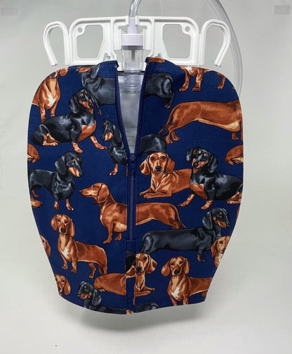 Discreet cover for catheter bag