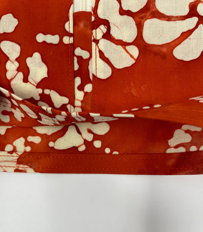 Floral Cotton Catheter Bag Cover: Discreet Zip-Front Design