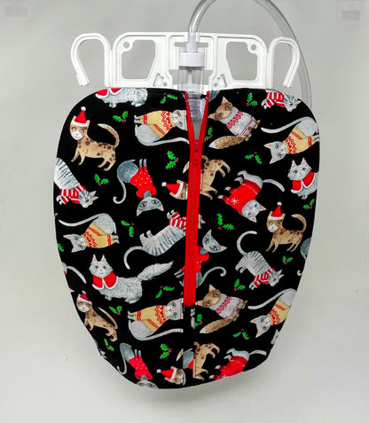 Holiday Cats Catheter Bag Cover: 2000ml Zippered Urine Bag