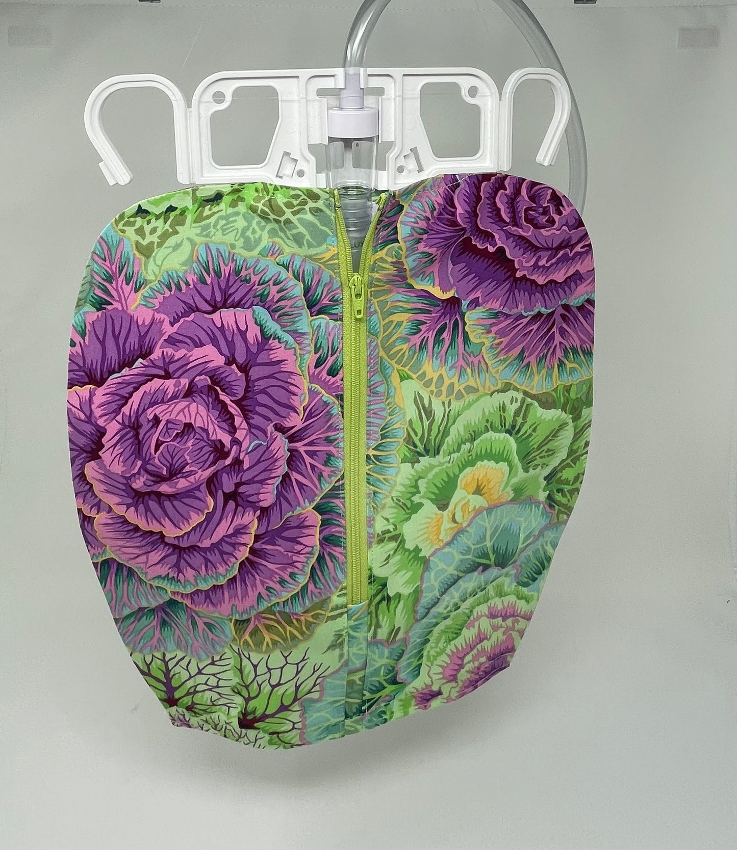 Floral Lavender & Green Catheter Bag Cover: 2000ml Zippered Cotton