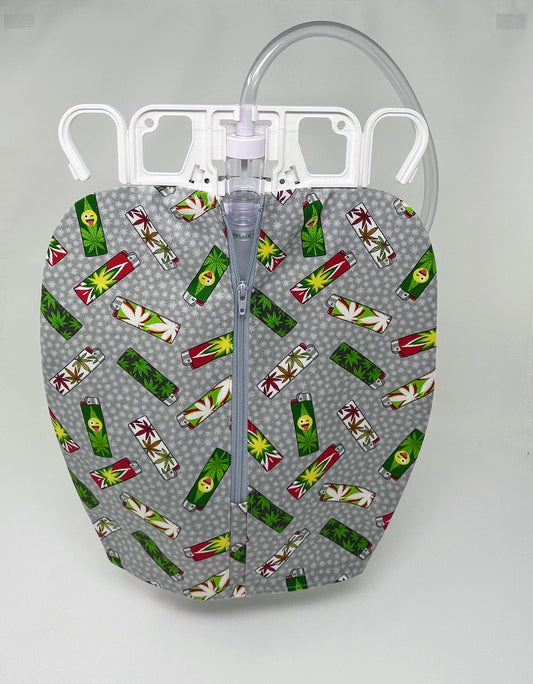 Joint lighters catheter bag cover, double hanger style. Weighted open hem for easy drain port access. Foley user dignity bag cover