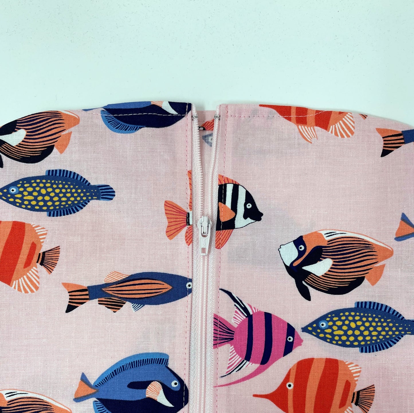 Tropical Fish Catheter Bag Cover: Zippered 2000ml Foley Bag