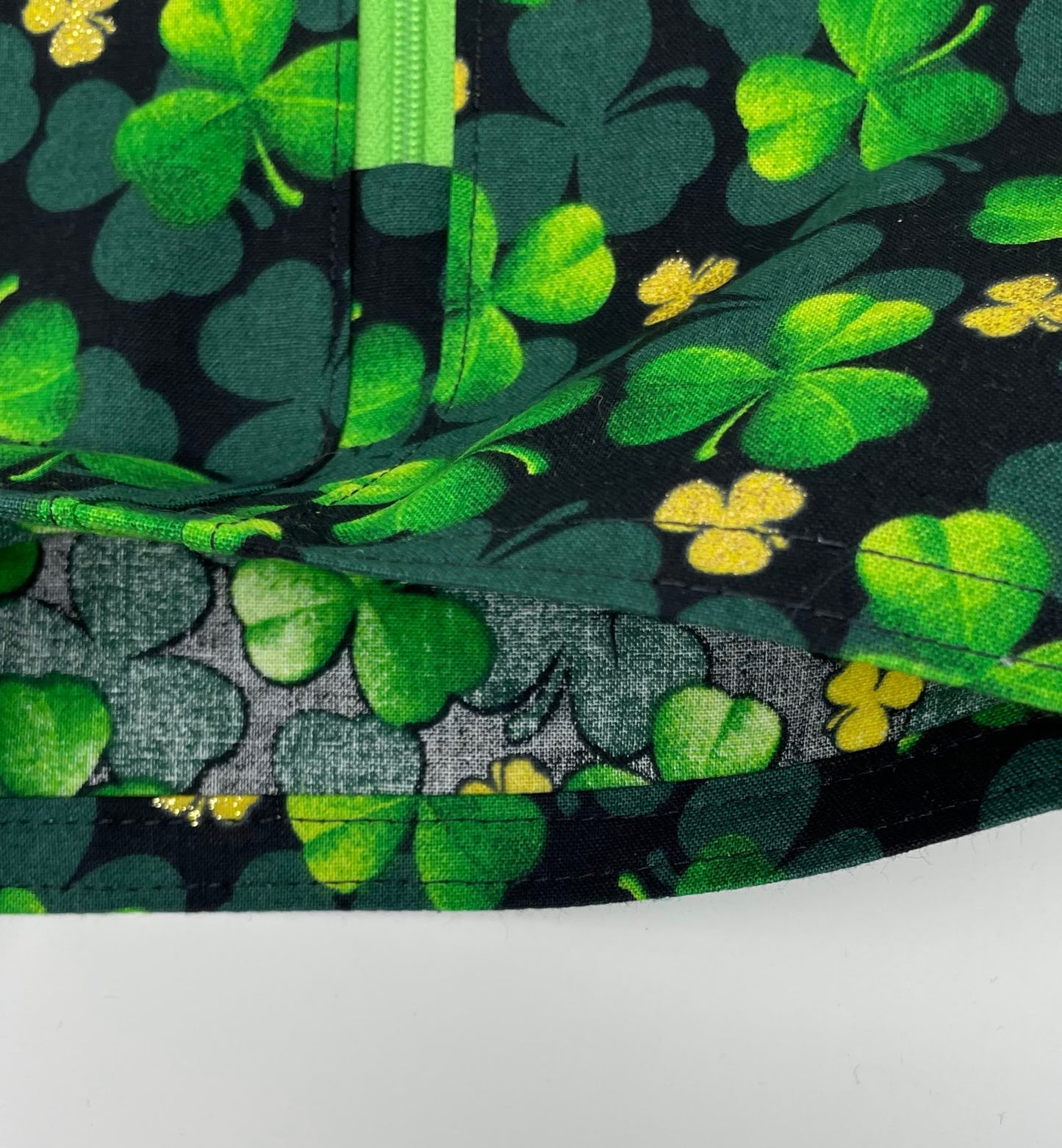 Shamrock Catheter Bag Cover: Zippered Cotton Privacy Sleeve