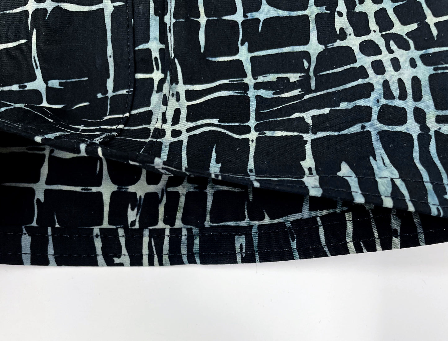 Batik Cotton Urine Bag Cover: 2000ml Zippered Catheter Bag