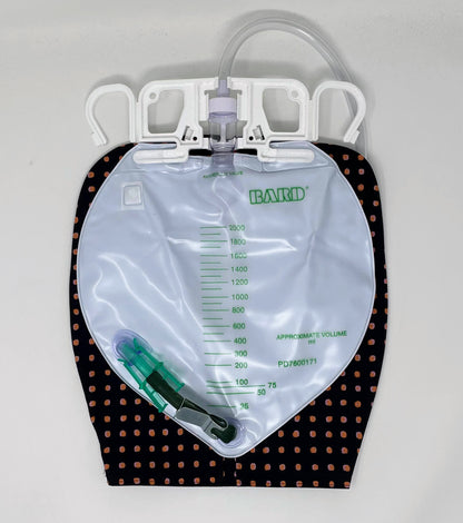 Dots Catheter Bag Cover: Discreet 2000ml Urine Collection System