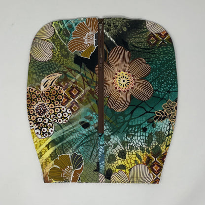 Conceal catheter bag from view with this bright floral cover.  Use day or night. Private, modest and stylish way to hide collection contents. Tubing cover included.