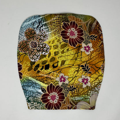 Conceal catheter bag from view with this bright floral cover.  Use day or night. Private, modest and stylish way to hide collection contents. Tubing cover included.
