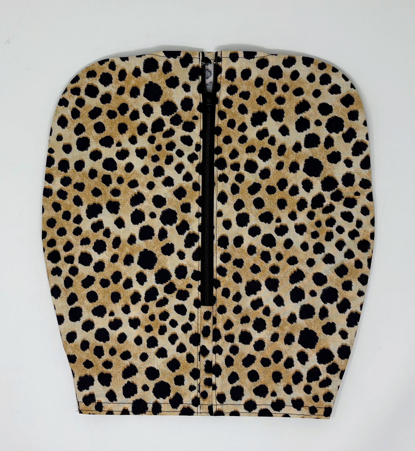 Animal print catheter bag cover for 2000ml double hanger drain bag is discreet, stylish and easy to use