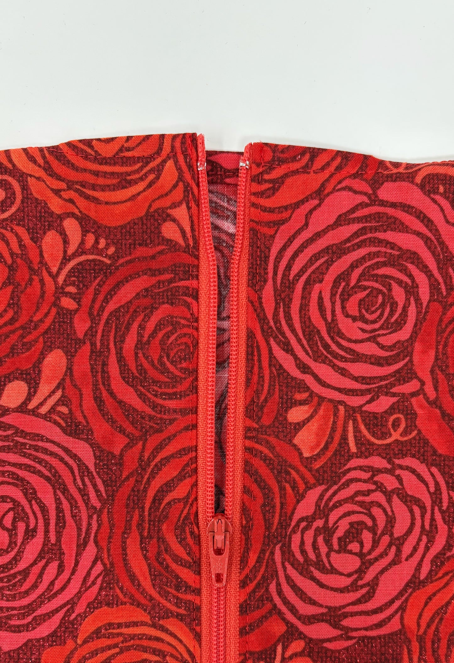 Red Roses Catheter Bag Cover