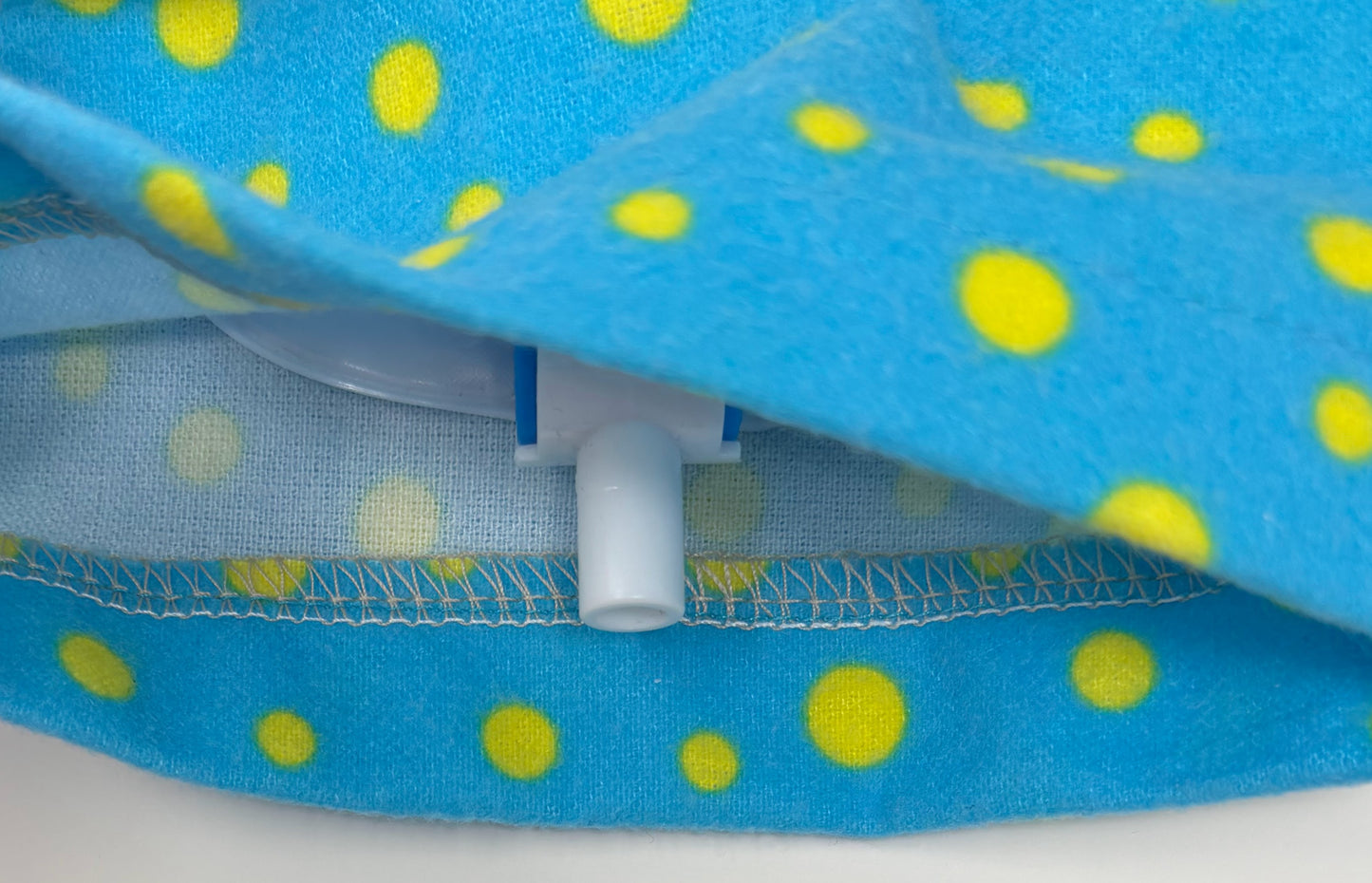 Green Dot Flannel Leg Bag Cover 1000ml volume