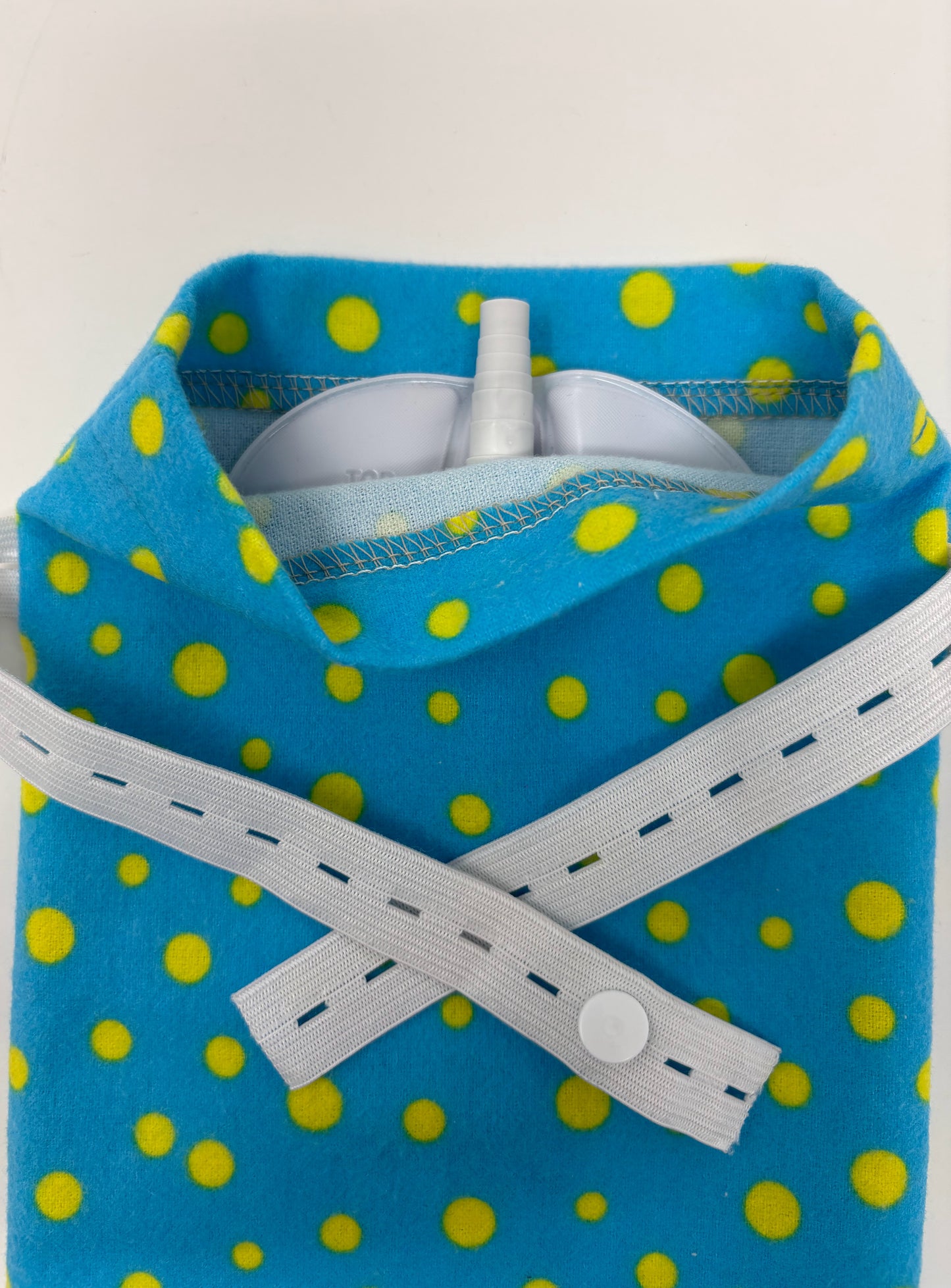 Green Dot Flannel Leg Bag Cover 1000ml volume